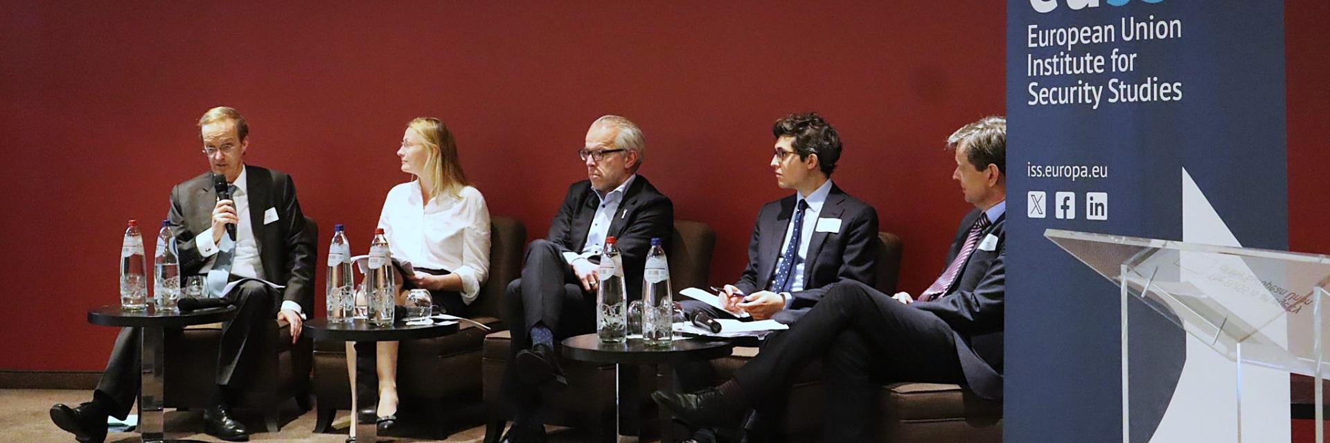 Picture of speakers at the panel discussion. Image credit to EUISS.
