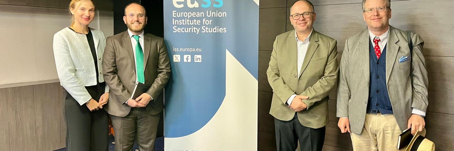 Image of EUISS analyst Bojana Zoric with external attendees © EUISS