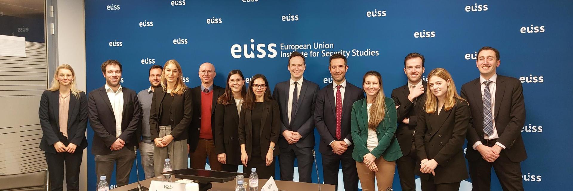 Image of participants - © EUISS