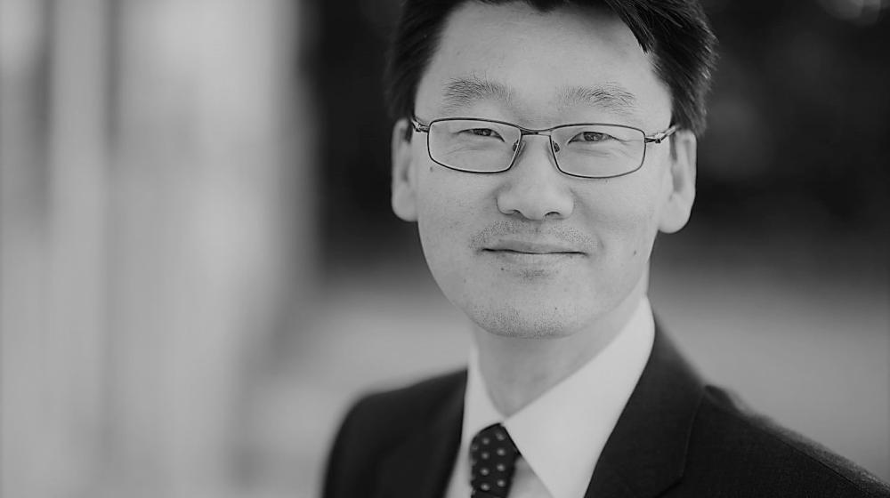 Black and black photo of Dr Andersson 