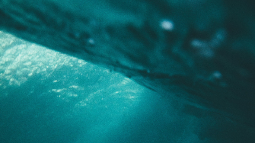 Waves: Oliver Sjostrom/Unsplash