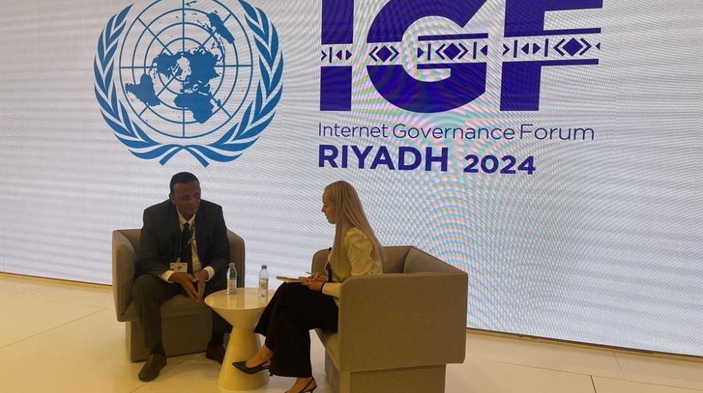 Speakers on stage at IGF meeting