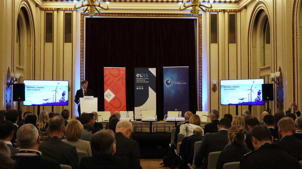 Steven Everts on stage. Credit photo: EUISS