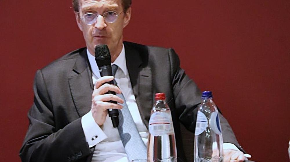Picture of speakers at the panel discussion. Image credit to EUISS.