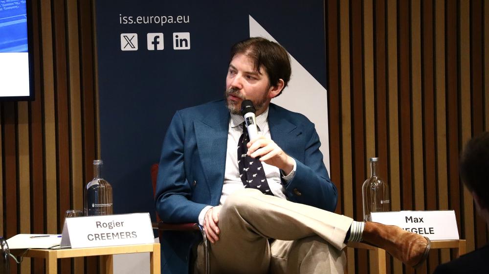 Picture of speakers at the panel discussion. Image credit to EUISS.