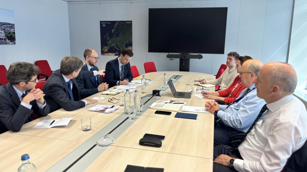 Picture of EUISS analysts during the presentation. Image credit to Kubilius' account on X.