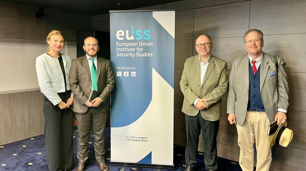 Image of EUISS analyst Bojana Zoric with external attendees © EUISS