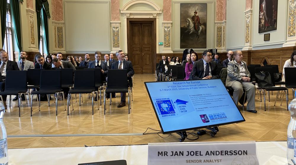 Image of panel - © EUISS