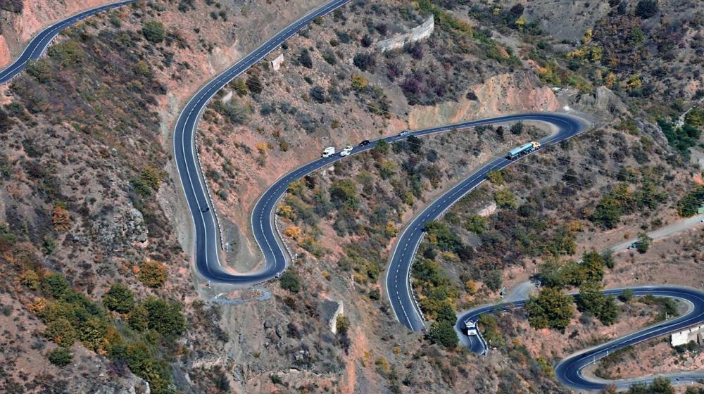 Image of winding road © Unsplash