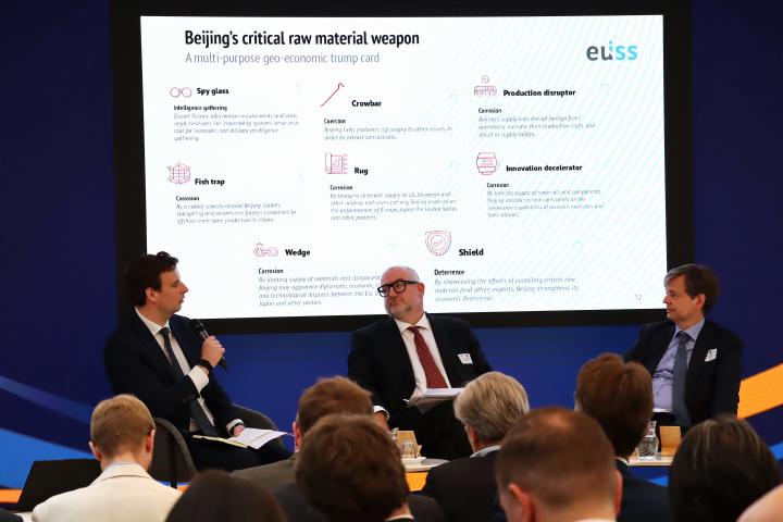 Picture of speakers at the panel discussion. Image credit to EUISS.