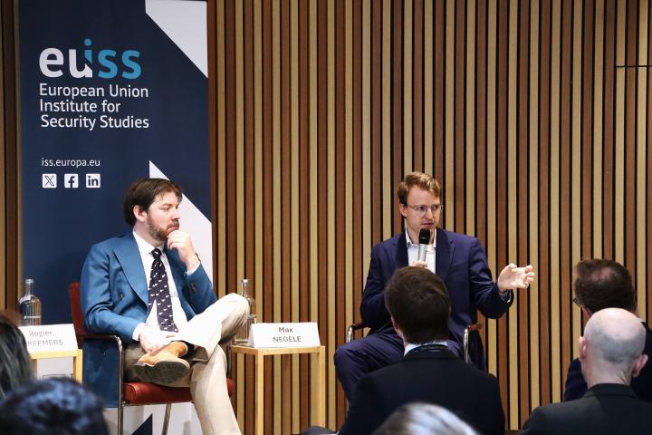 Picture of speakers at the panel discussion. Image credit to EUISS.