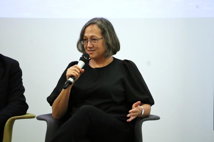 Picture of speakers at the panel discussion. Image credit to EUISS.